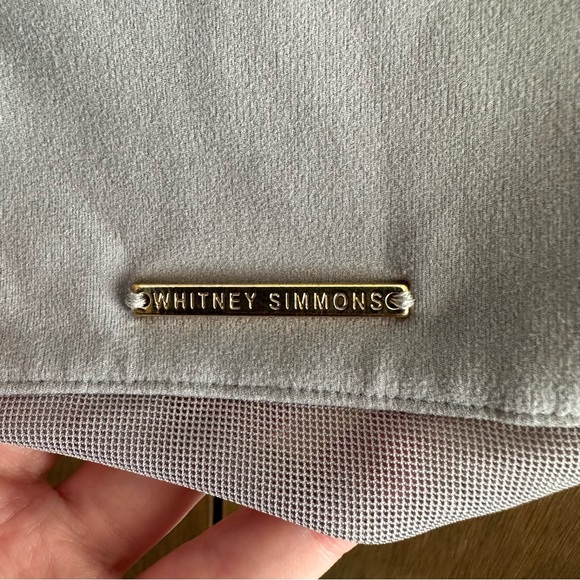 Gymshark x Whitney Simmons V1 Women’s Gray Long Sleeve Cropped Workout Top XL - Picture 13 of 14